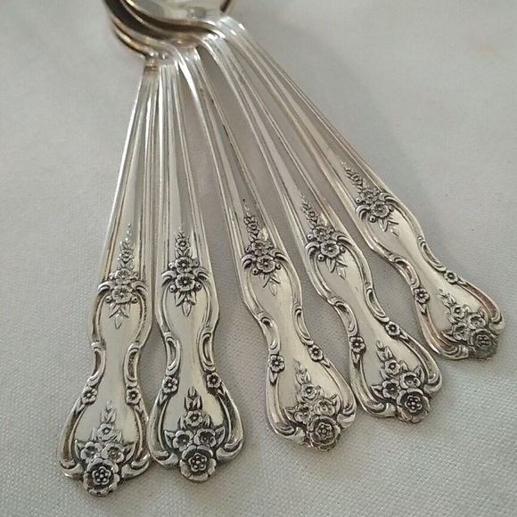 Vtg. 24/ Wm Rogers Mfg Co.Extra Plate Original Rogers Set Of 24 Long